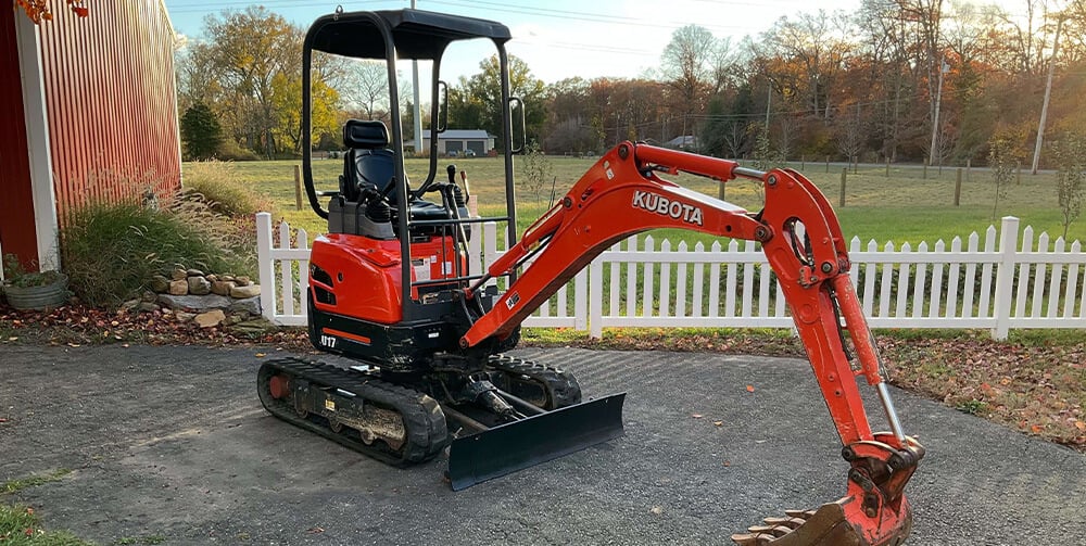Kubota U17